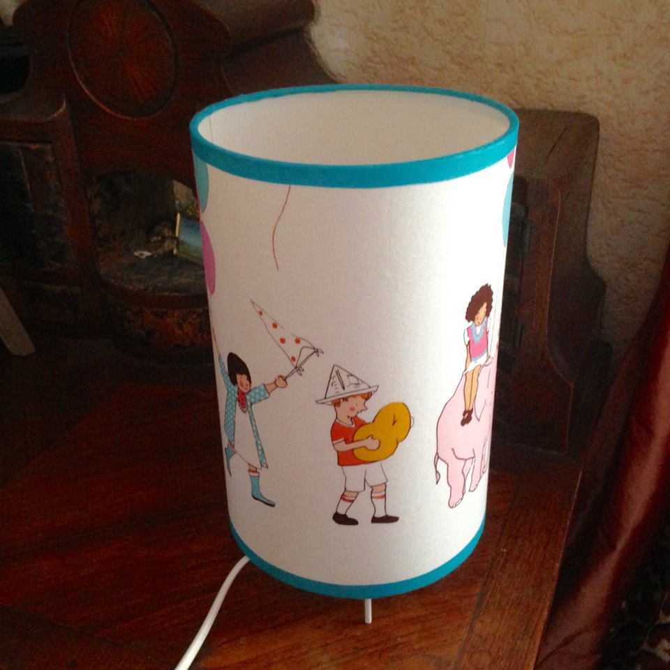 Lampe à poser tissu parade vue 2