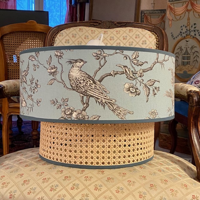 Toile de Jouy Mésange fond bleu vue 4