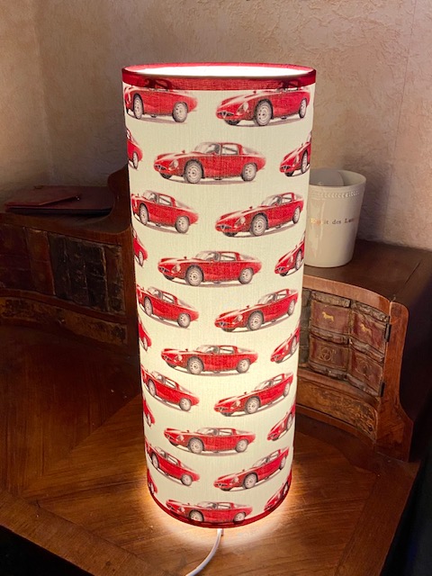 Tissu voitures de courses Alfa Romeo vue 2