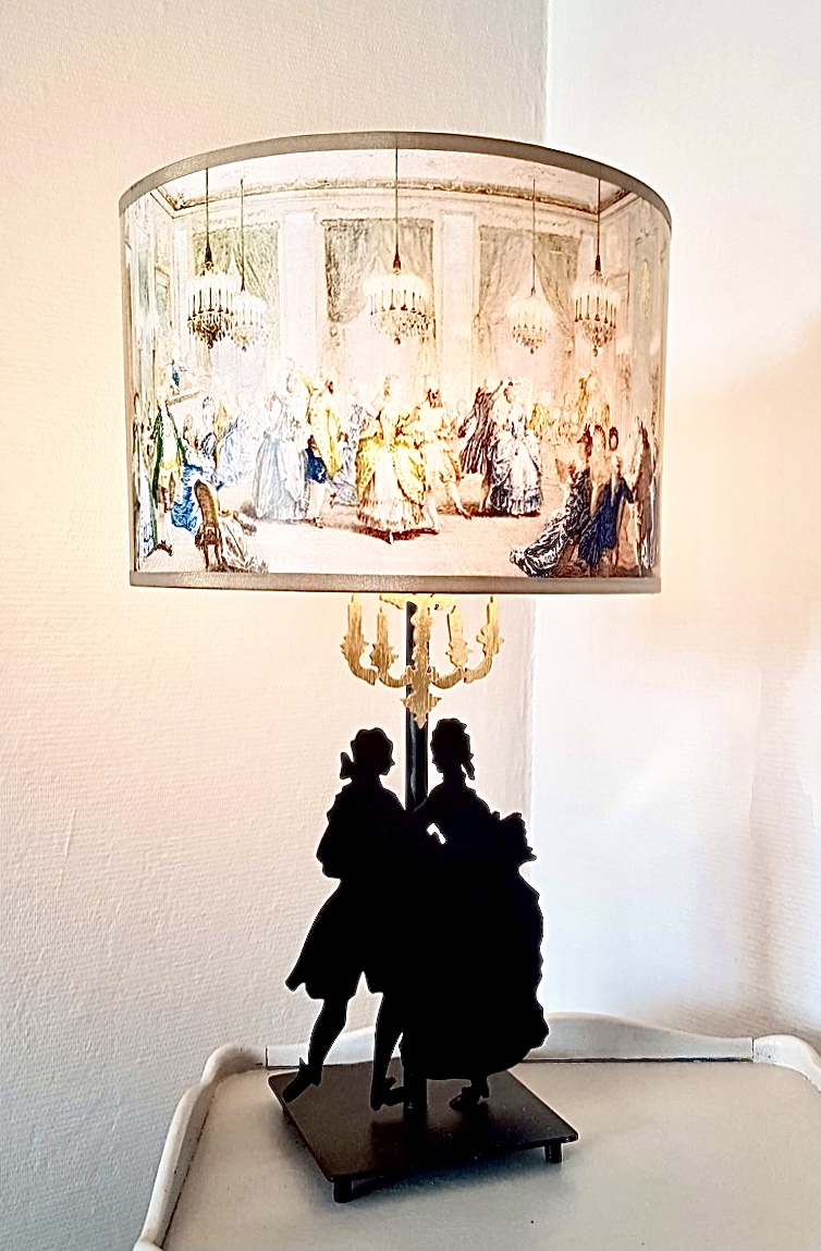 Lampe silhouette personnalisable vue 4