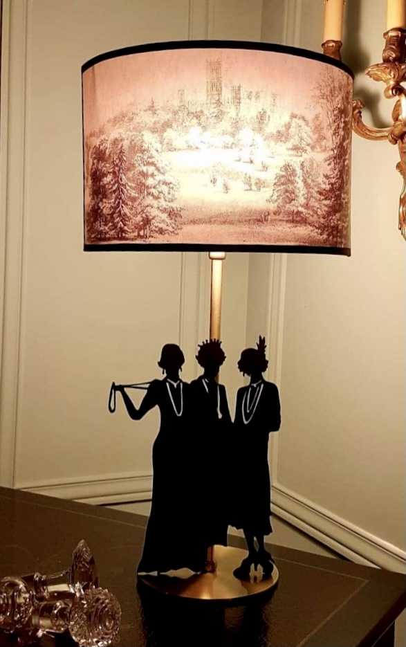 Lampe silhouette Downton Abbey vue 5