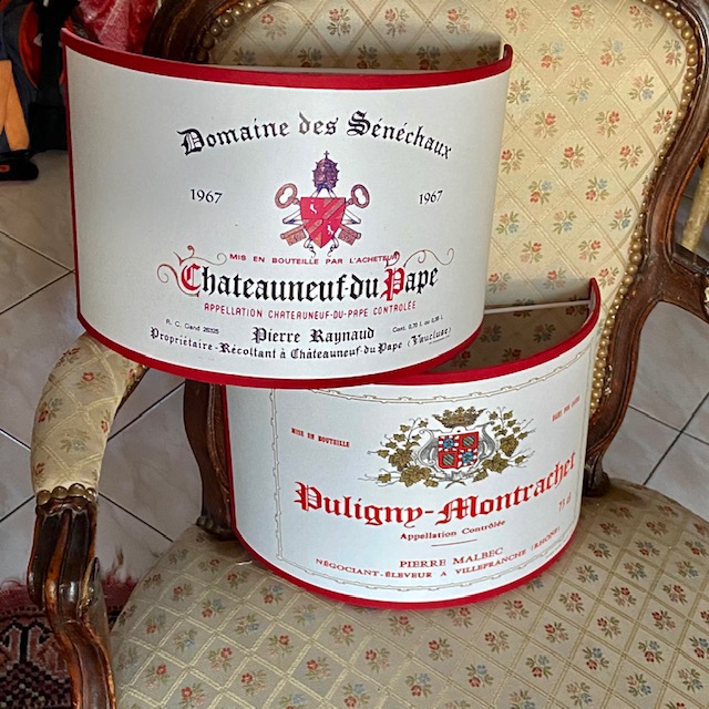 Applique demi-lune "thème étiquette de vin" vue 2