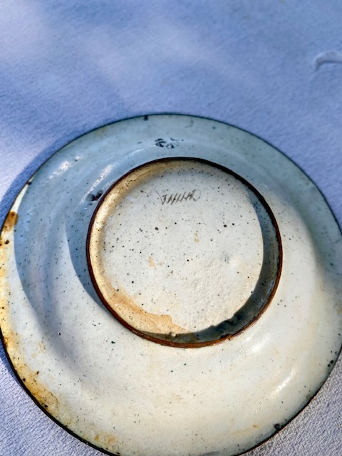 petit vide poche ancien en cloisonné,décor de mésange vue 3
