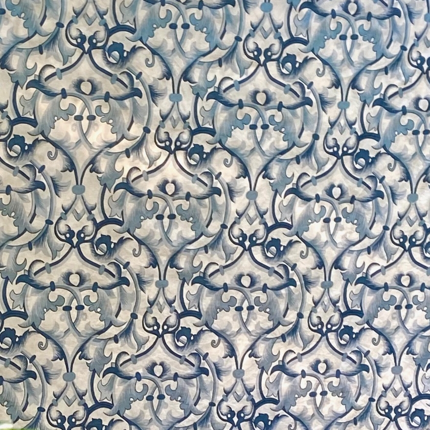 Tissu Arabesques bleues vue 3