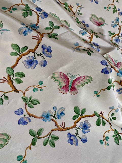 Tissu "Comoglio papillons" Pierre Frey vue 4
