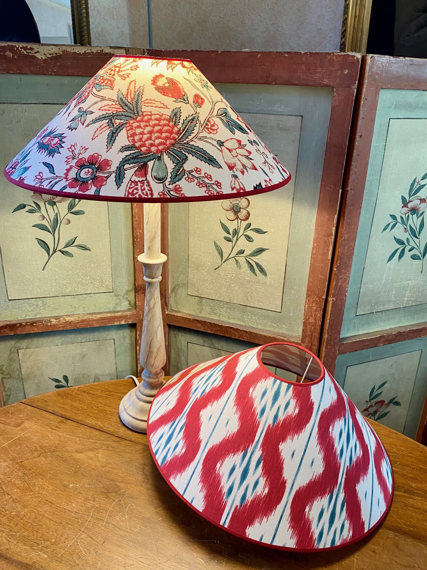 Toile multicolore façon Ikat vue 3